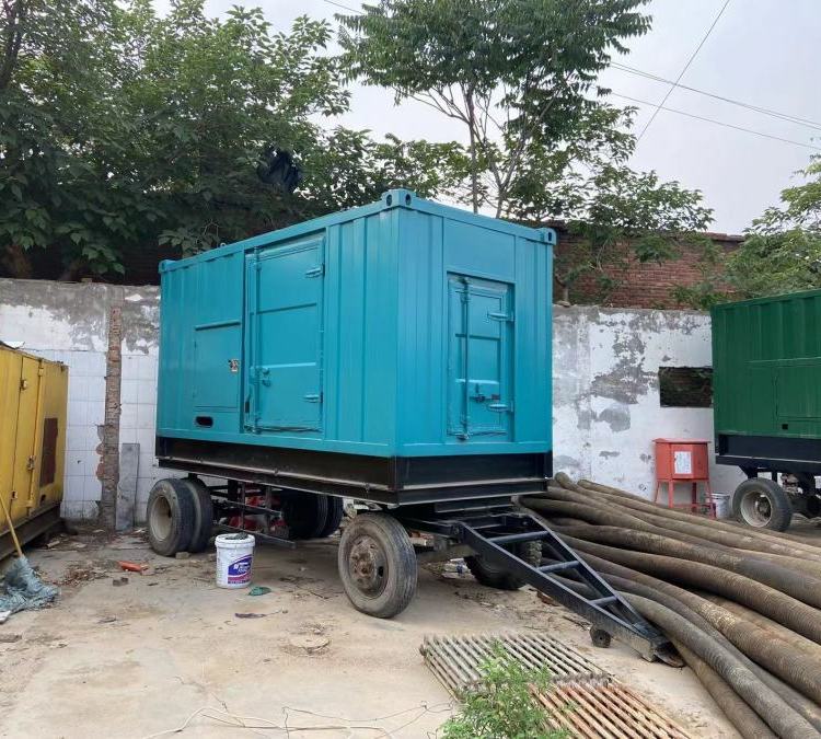东兰柴油发电机机组的控制器是如何操作使用的?